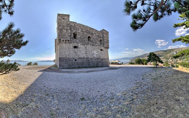 Крепость Нехай - Сень - Истрия - Хорватия
 - Фото, изображение