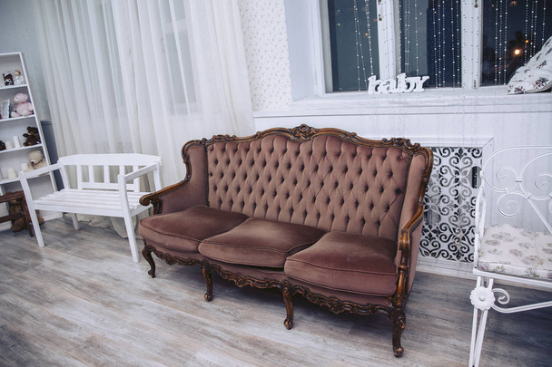Luxurious brown sofa in a modern interior. - Zdjęcie, obraz