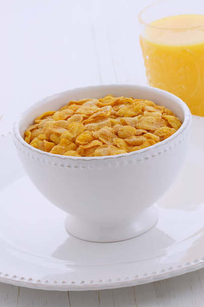 Healthy corn flakes breakfast  - Photo, Image