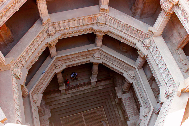 Krok Adalaj dobrze, Ahmedabad, Gujarat, Indie - Zdjęcie, obraz
