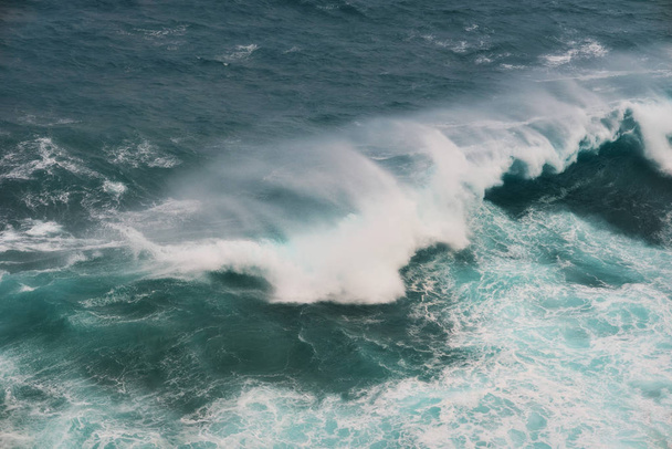 Easter Islands Wave - Zdjęcie, obraz