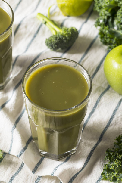 Healthy Organic Green Juice Smoothie - Photo, Image