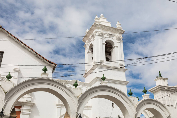 Église de San Francisco à Sucre, Bolivie. Sucre est la constitutio
 - Photo, image