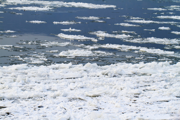 Frozen river in winter - Zdjęcie, obraz