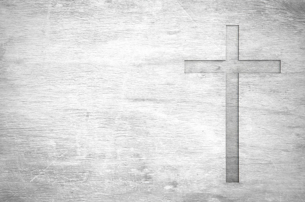 Bianco vecchio simbolo di religione cristiana forma a croce come segno di menzogna
 - Foto, immagini