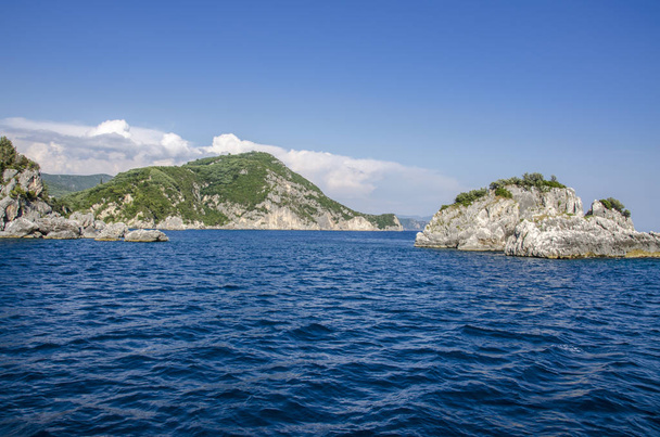 Греція - Parga курортно - Іонічне море - Фото, зображення
