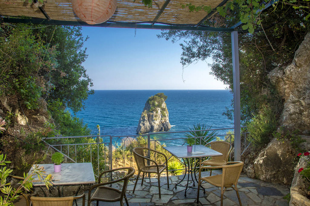 美しい景色 - ギリシャ - イオニア海 - パルガの居酒屋 - 写真・画像