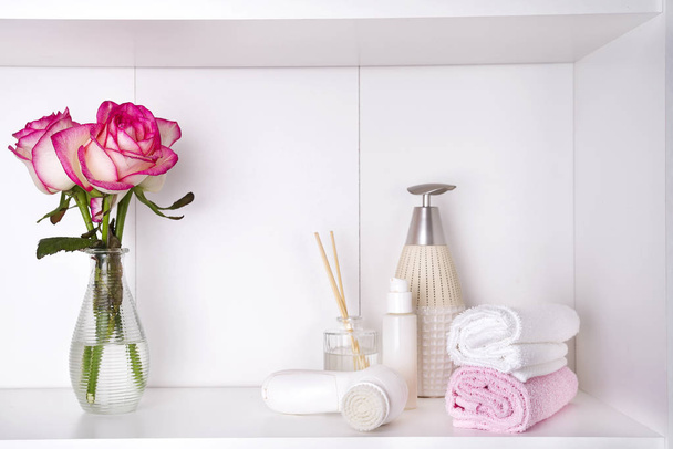 Spa bath cosmetic and flower rose, isolated on white - Φωτογραφία, εικόνα