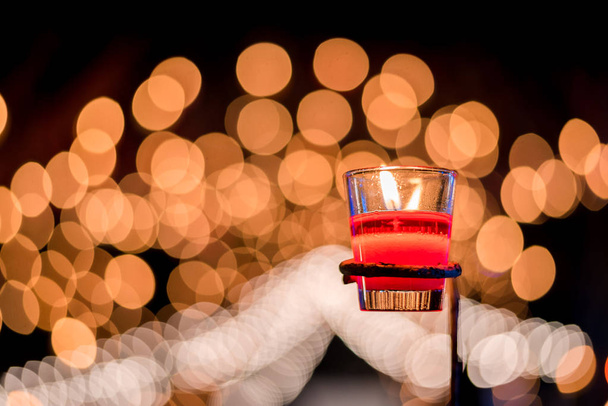 abstract blur candles with lights bokeh background. - Foto, Imagem