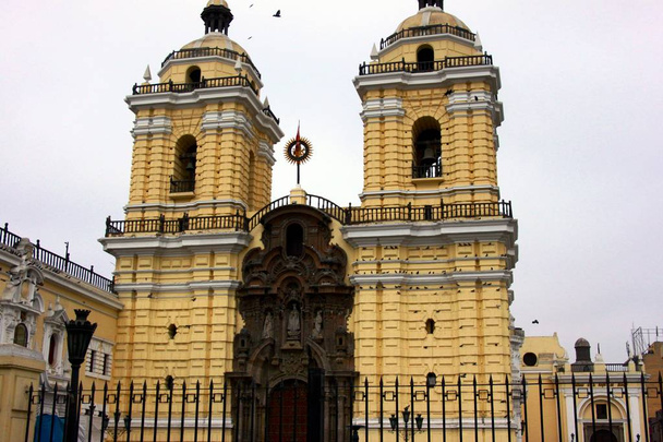 Mosteiro de São Francisco Lima
 - Foto, Imagem