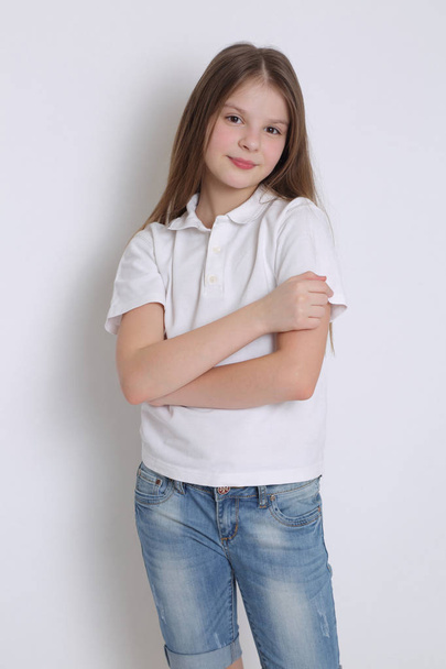 European caucasian teen girl - Φωτογραφία, εικόνα