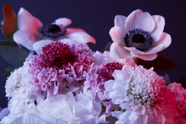 bouquet of different white and pink flowers on dark - Fotoğraf, Görsel