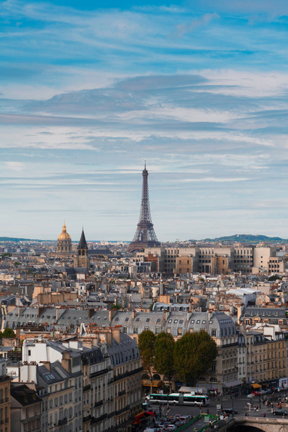 Skyline von Paris mit Eiffelturm - Foto, Bild