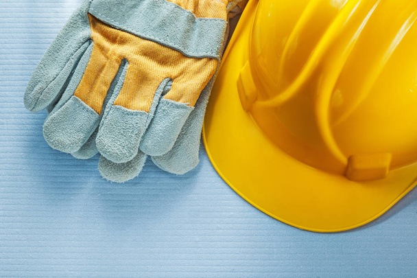 Construction hard hat protective gloves - Fotoğraf, Görsel