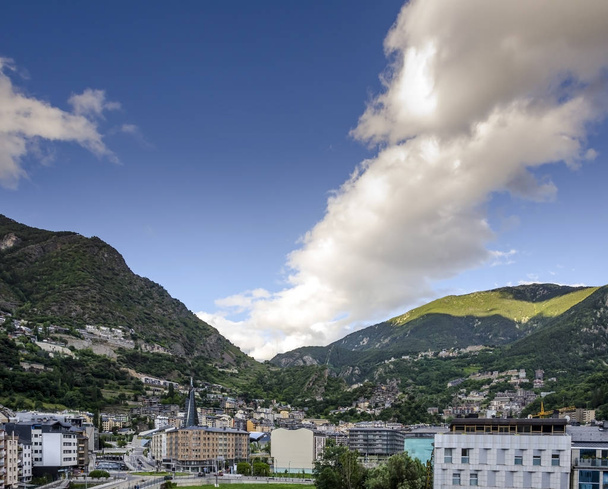 Andorra La Vella, Andorra 'nın başkenti - Fotoğraf, Görsel