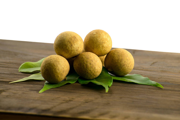 Longan. Fresh longan fruits. - Φωτογραφία, εικόνα