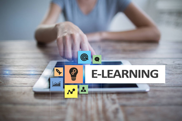 E-Learning on the virtual screen. Internet education concept. - Φωτογραφία, εικόνα