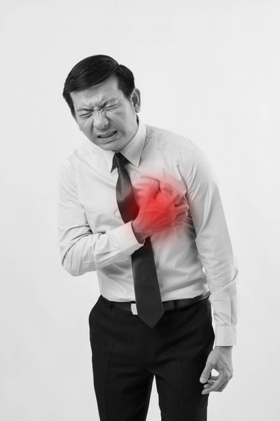 άνθρωπος άρρωστος με καρδιακή προσβολή  - Φωτογραφία, εικόνα