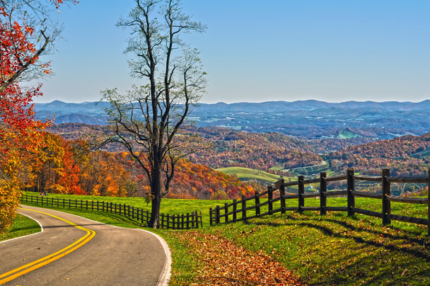 Μπλε κορυφογραμμή Parkway Βιρτζίνια - Φωτογραφία, εικόνα