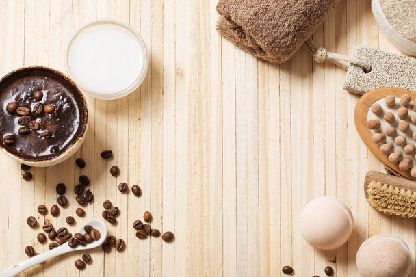 spa concept with coffee on wooden background - Foto, immagini