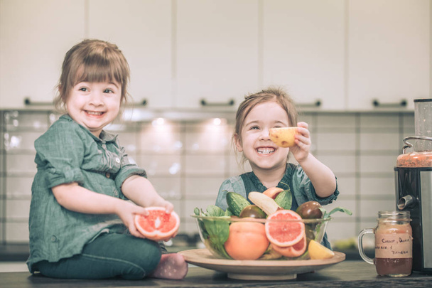 Alimento saludable para niños
 - Foto, imagen