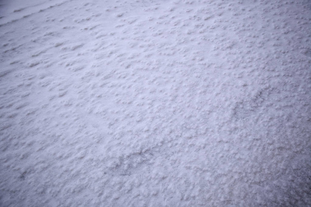Glace couverte de neige
 - Photo, image