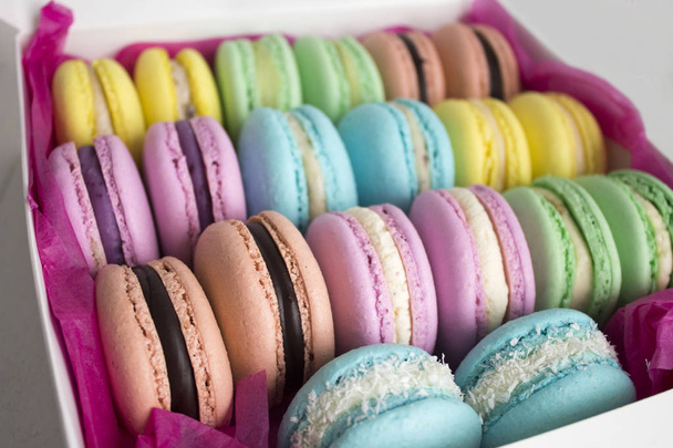 bright and colorful French desserts macaroni - Foto, immagini