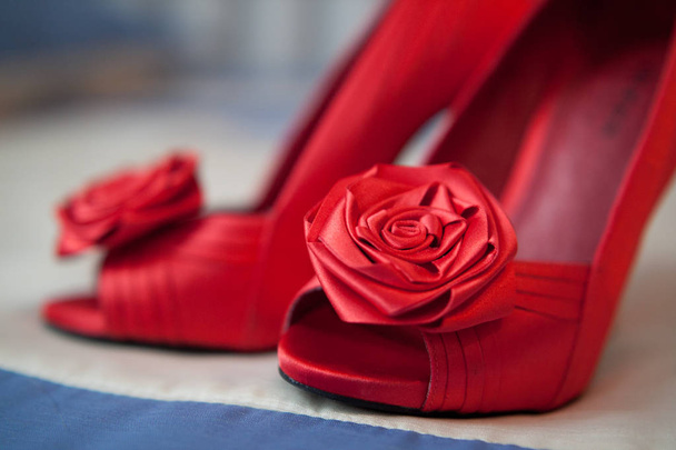 Svatební boty, zaměření na výzdobu - Fotografie, Obrázek