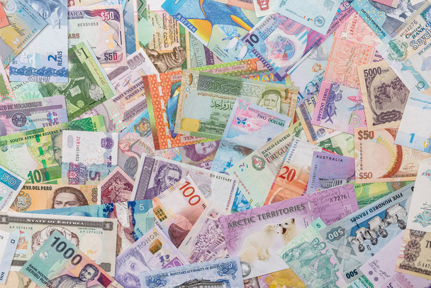Collecte de la variété monnaie et billets de banque du monde
 - Photo, image