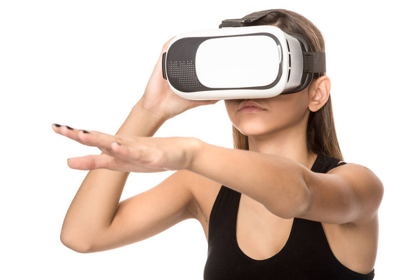 仮想現実の眼鏡を掛けた女性。将来の技術コンセプト. - 写真・画像