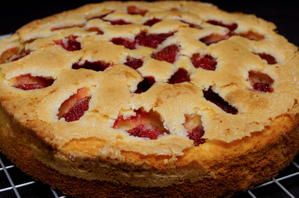 Strawberry Butter Cake, Home Made, Fresh Meal - Photo, Image