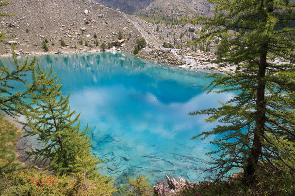 Blue lake, Ayas valley - Фото, изображение
