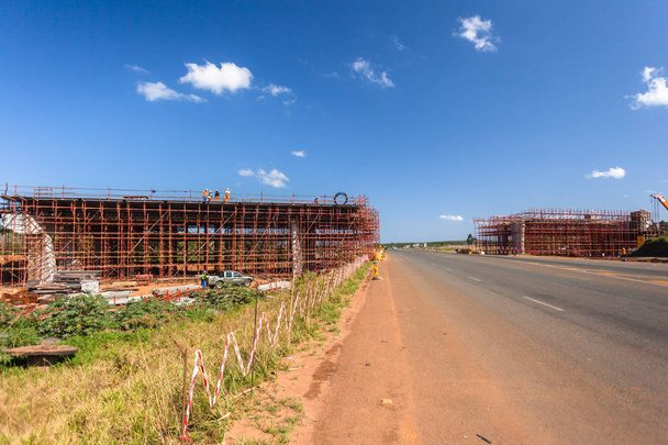 Construction d'un nouveau pont Autoroute
 - Photo, image
