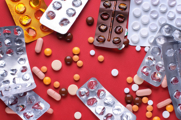 Pilules médicaments & capsules médicaments & antibiotiques
 - Photo, image