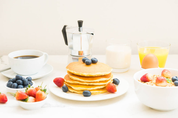 Zdrowe śniadanie zestaw - Zdjęcie, obraz