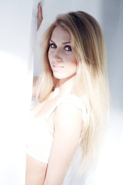 Sexy blonde woman  - Valokuva, kuva
