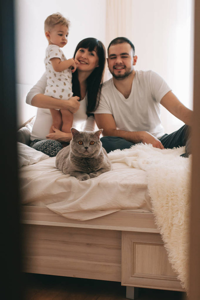 Family is the happiest thing in life - Fotoğraf, Görsel
