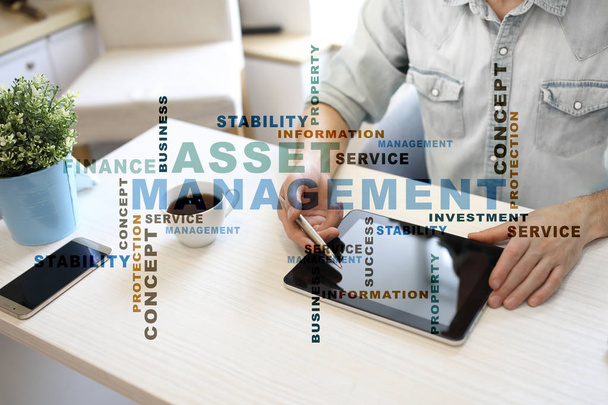 Asset management on the virtual screen. Business concept. Words cloud. - Fotoğraf, Görsel
