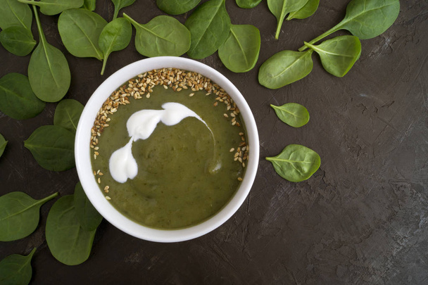 Vegetarian spinach soup in a white plate. - Photo, Image