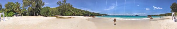 Vista panorámica de Anse Lazio, Praslin - Seychelles
. - Foto, imagen