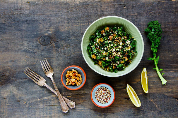 Kale and quinoa salad - 写真・画像