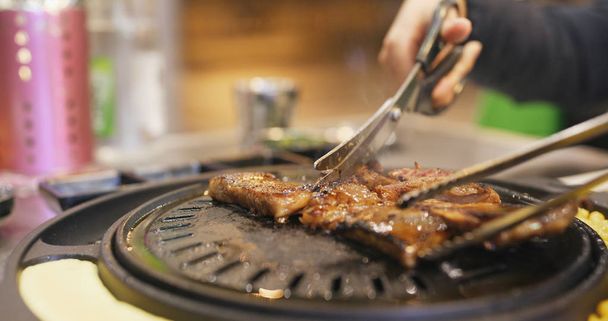Κορέας Χοιρινά σχάρας στο εστιατόριο  - Φωτογραφία, εικόνα