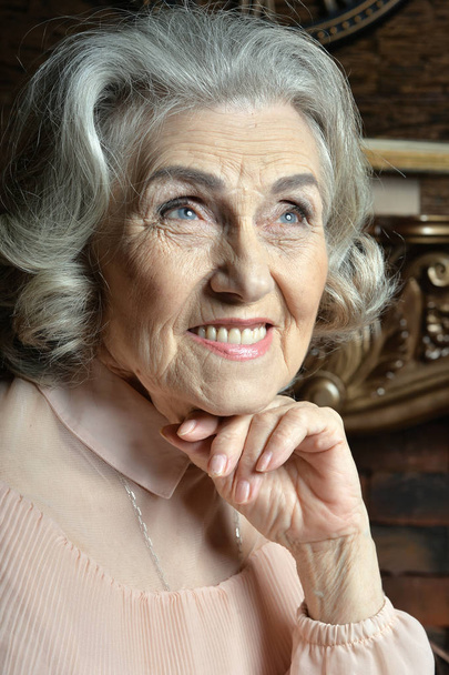 Portrait of senior woman  posing at home - Zdjęcie, obraz