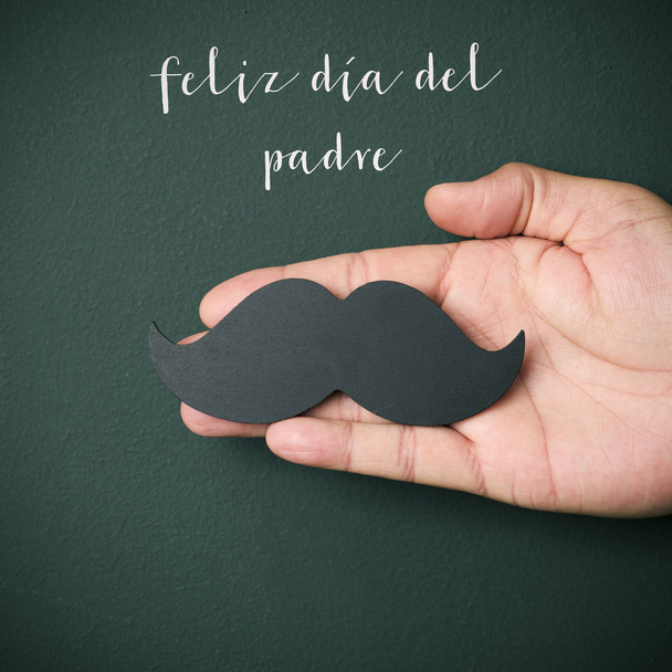 tekst gelukkig vaders dag in het Spaans - Foto, afbeelding