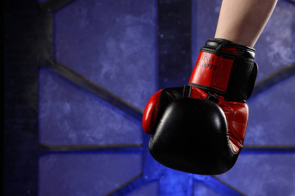 рукавички бокс жінок
 - Фото, зображення
