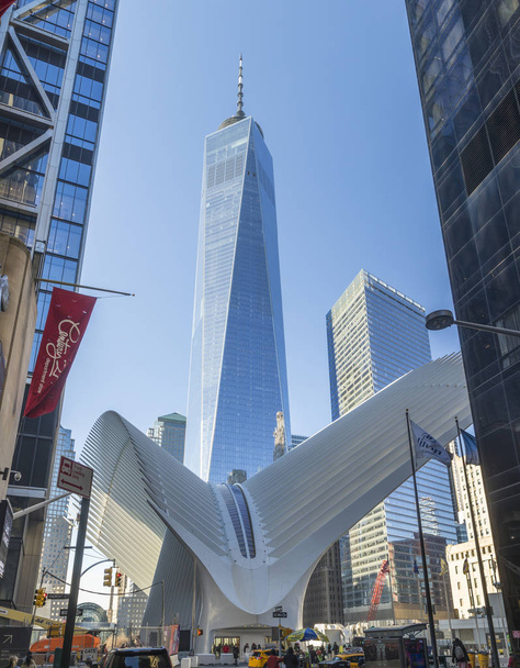 World Trade Center Transportation hub near One Freedom Tower, Manhattan, New York, USA - Zdjęcie, obraz