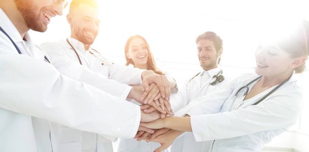 group of medical interns shows their unity - Foto, Bild