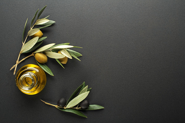 Olive oil background - Photo, image