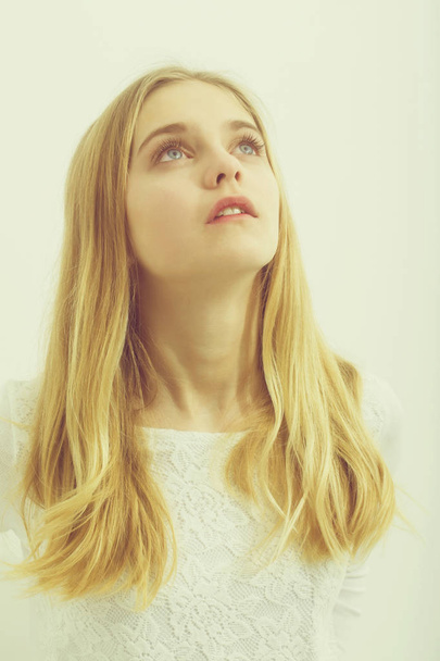 Pretty young girl with blond hair - Fotoğraf, Görsel