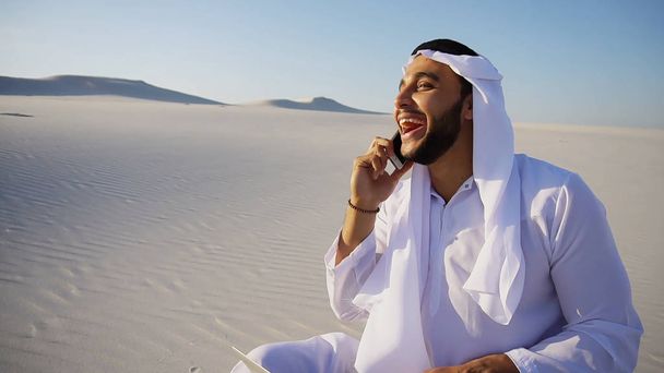 Гарний хлопець Аравійського ОАЕ Шейха підприємець виклик бізнес-p - Фото, зображення